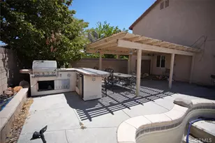 19006 Ivanpah Way, Apple Valley, CA 92308 - Photo 32