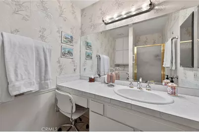26331 Long Oak, Newhall, CA 91321 - Photo 18