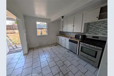 1001 W Heald, Lake Elsinore, CA 92530 - Photo 1