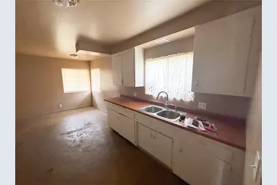 206 E Fig Avenue, Monrovia, CA 91016 - Photo 12