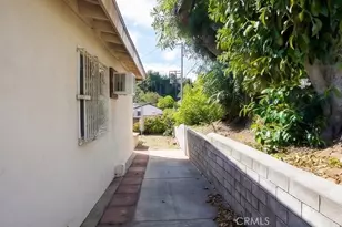 2437 Westmont, Alhambra, CA 91803 - Photo 18