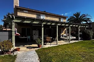 1045 Amarillo Ct, Riverside, CA 92501 - Photo 6