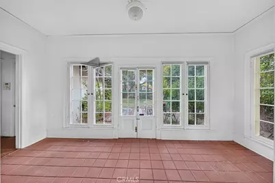 698 Arden, Pasadena, CA 91106 - Photo 12