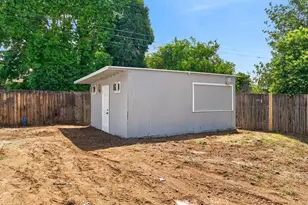 423 W Ave L, Calimesa, CA 92320 - Photo 20
