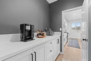 10768 Stacy Cir, Yucaipa, CA 92399 - Photo 12