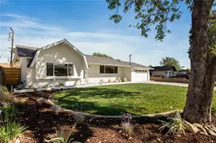 1950 Royalty, Pomona, CA 91767 - Photo 22
