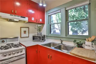 336 W 8th St, Claremont, CA 91711 - Photo 14