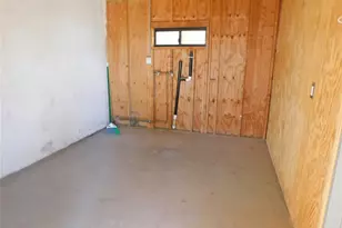 25516 Agate, Barstow, CA 92311 - Photo 10