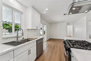 929 E Foothill Blvd, Upland, CA 91786 - Photo 14