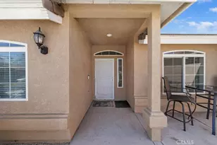 16461 Fremontia, Hesperia, CA 92345 - Photo 2
