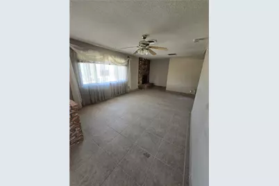 57468 Sierra, Yucca Valley, CA 92284 - Photo 2