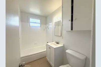 490 Avignon Court, Riverside, CA 92501 - Photo 12