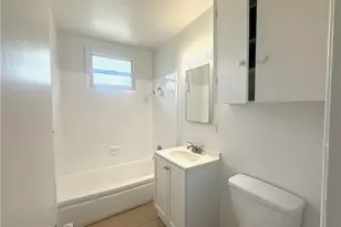490 Avignon Ct, Riverside, CA 92501 - Photo 12