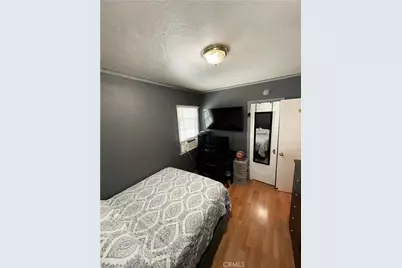 8205 Stanford, Los Angeles, CA 90001 - Photo 12