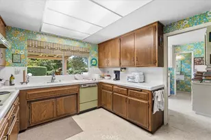 276 Grant St, Upland, CA 91784 - Photo 18