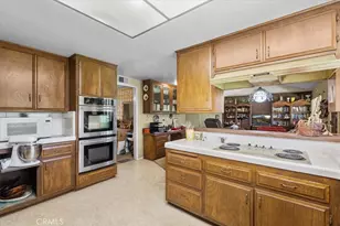 276 Grant St, Upland, CA 91784 - Photo 16