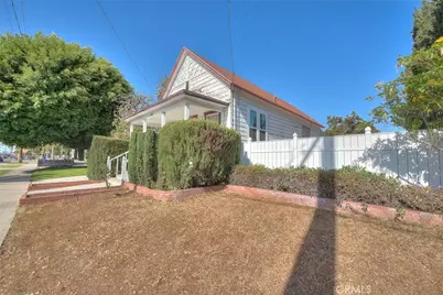 469 N Cypress, Orange, CA 92866 - Photo 4