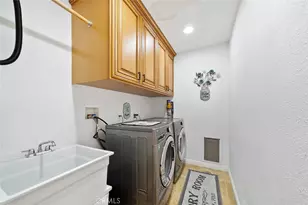 1582 Foxdale Ct, Upland, CA 91786 - Photo 24