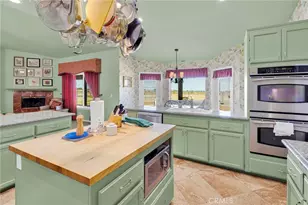 8828 Vincent Ct, Oak Hills, CA 92344 - Photo 18