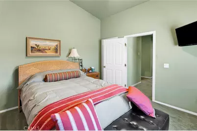 8828 Vincent Court, Oak Hills, CA 92344 - Photo 30