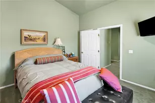 8828 Vincent Ct, Oak Hills, CA 92344 - Photo 30