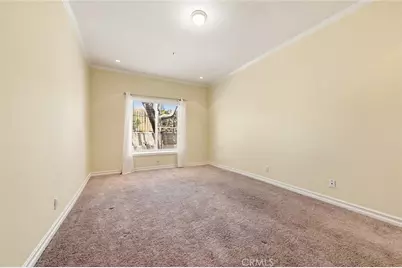 300 N El Molino Avenue #107, Pasadena, CA 91101 - Photo 20