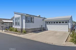 23301 Ridge Route, Laguna Hills, CA 92653 - Photo 2
