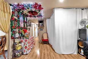 348 W 83rd St, Los Angeles, CA 90003 - Photo 30
