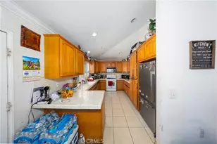 1415 Wildwood St, Colton, CA 92324 - Photo 12