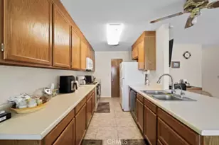 27535 Lakeview Dr, Helendale, CA 92342 - Photo 18