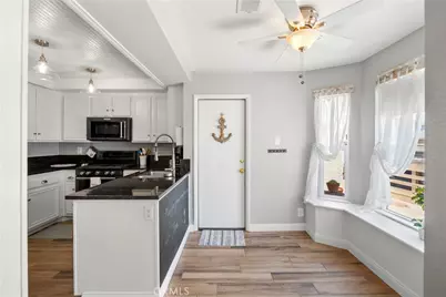 1344 Brookside Court, Upland, CA 91784 - Photo 16