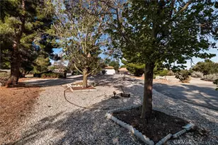 9554 Sunrise Ct, Phelan, CA 92371 - Photo 6