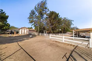 9554 Sunrise Ct, Phelan, CA 92371 - Photo 38