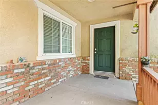 45027 Sonia Dr, Lake Elsinore, CA 92532 - Photo 4
