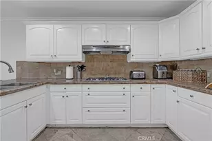 2120 Capuchin Way, Claremont, CA 91711 - Photo 14