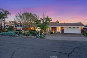 2120 Capuchin Way, Claremont, CA 91711 - Photo 2