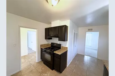 13944 Sayre Street, Sylmar, CA 91342 - Photo 4