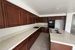 33950 Indigo Pl, Murrieta, CA 92563 - Photo 18
