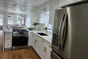 210 W 113th, Los Angeles, CA 90061 - Photo 12