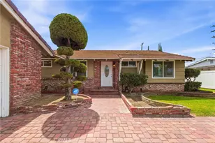 2554 W Chanticleer, Anaheim, CA 92804 - Photo 2