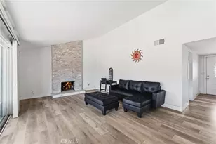 2554 W Chanticleer, Anaheim, CA 92804 - Photo 14
