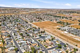 9154 Cherrywood Ln, Hesperia, CA 92344 - Photo 2