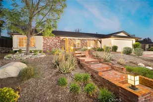 524 Mt Carmel Dr, Claremont, CA 91711 - Photo 2