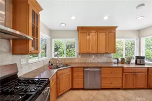 14 Rainbow Ridge, Phillips Ranch, CA 91766 - Photo 12