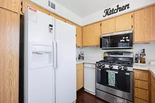 1814 N Vineyard Ave, Ontario, CA 91764 - Photo 12