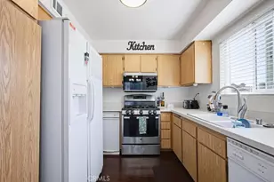 1814 N Vineyard Ave, Ontario, CA 91764 - Photo 10
