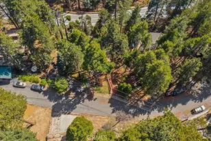 31347 Circle View Dr, Running Springs, CA 92382 - Photo 36