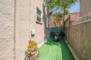 700 E 77th, Los Angeles, CA 90001 - Photo 20