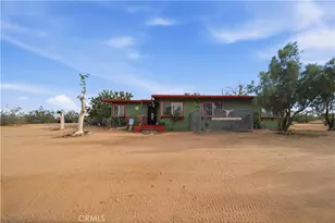 60153 Stearman, Landers, CA 92285 - Photo 18