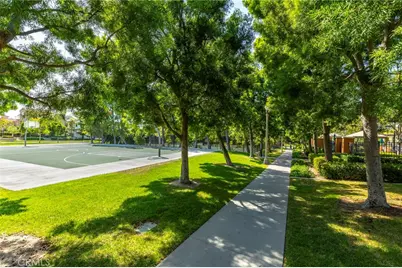 52 Scarlet Bloom, Irvine, CA 92618 - Photo 38